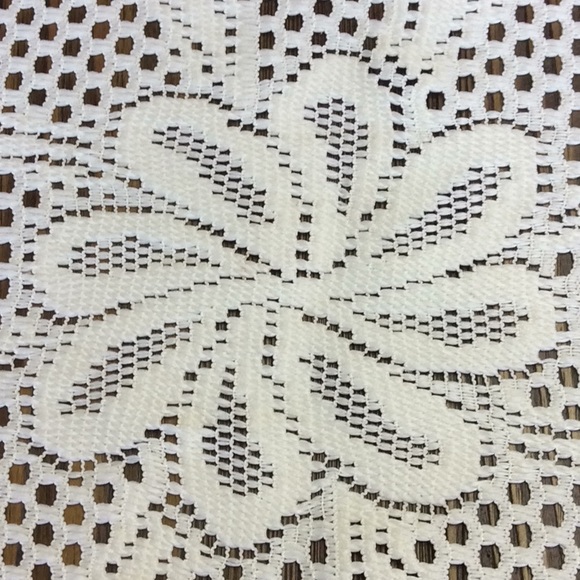 FINAL SALE PRICE Vintage Doily Lot X 5 - Picture 12 of 12